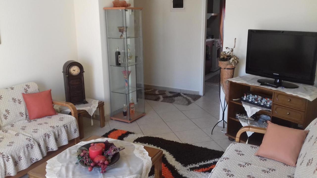 Ferienwohnung Studio In Thessaloniki Near Airport And Exit For Chalkidiki Exterior foto
